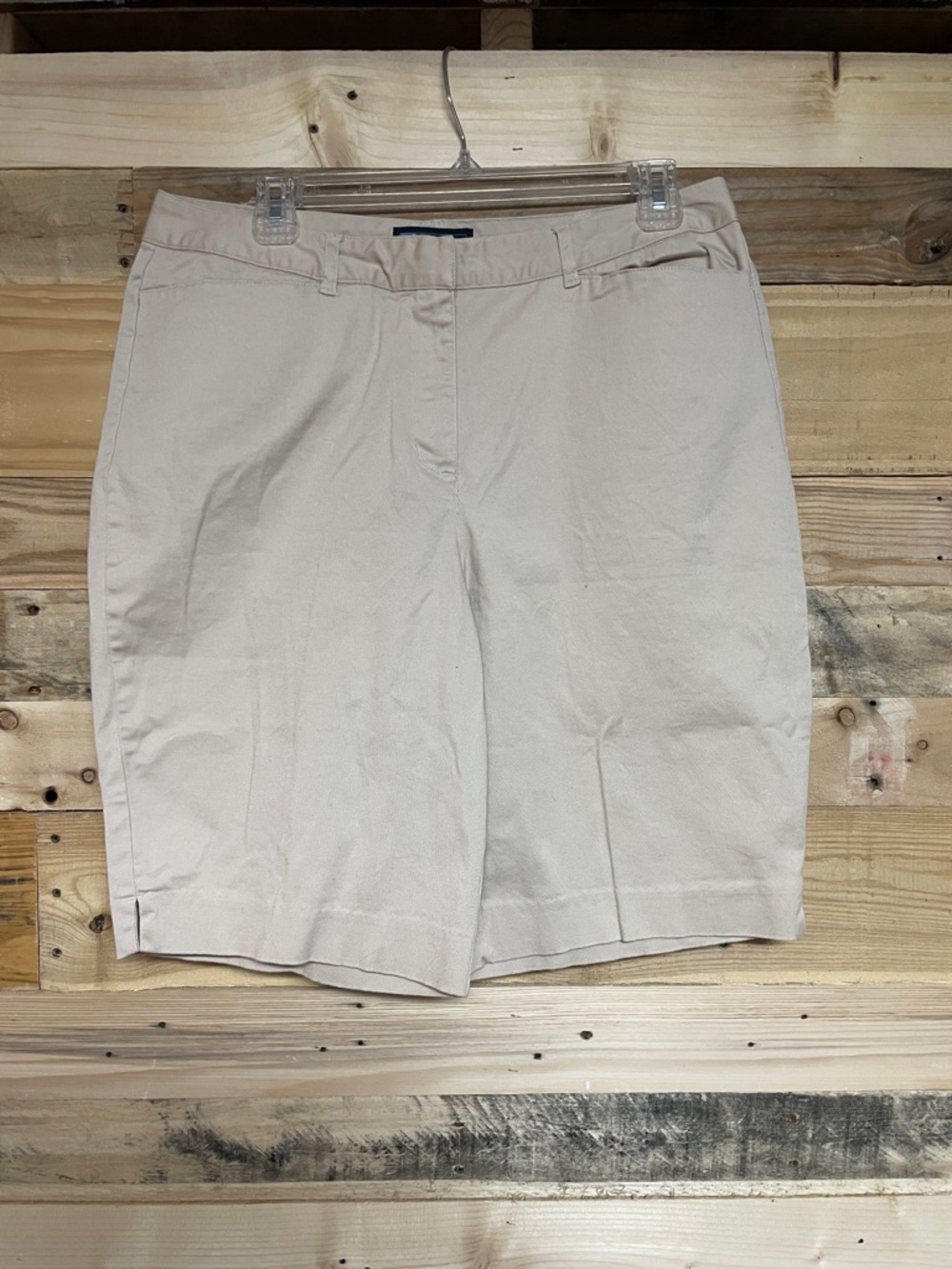 Relativity size 12 Beige Cotton Blend Soft Stretchy High Waisted Bermuda Shorts